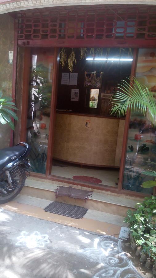 Rising Sun Hotel Chennai Esterno foto