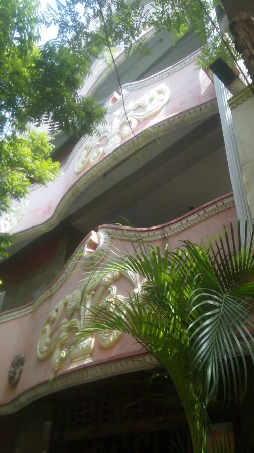 Rising Sun Hotel Chennai Esterno foto